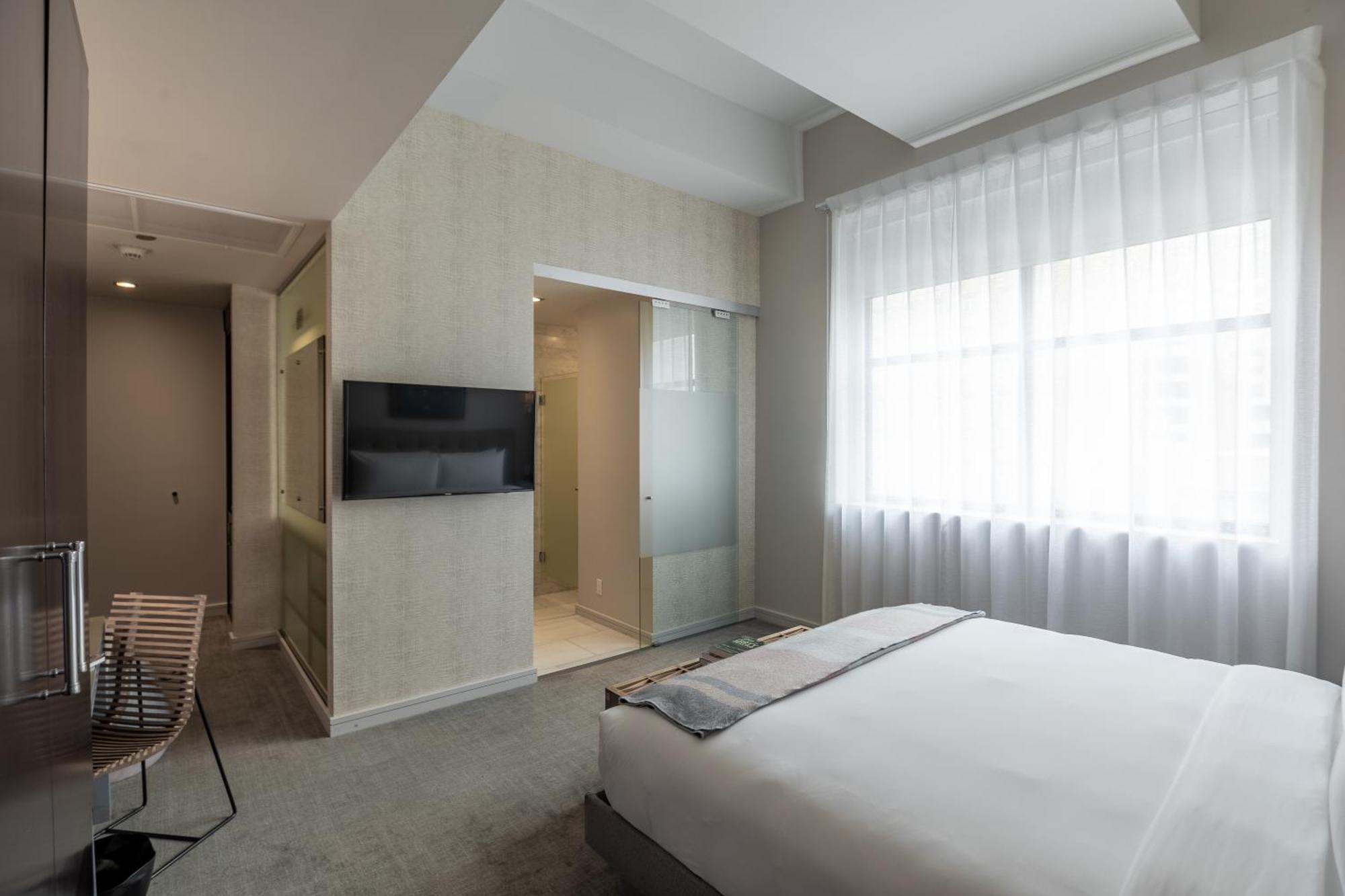Stanton House Hotel 4*