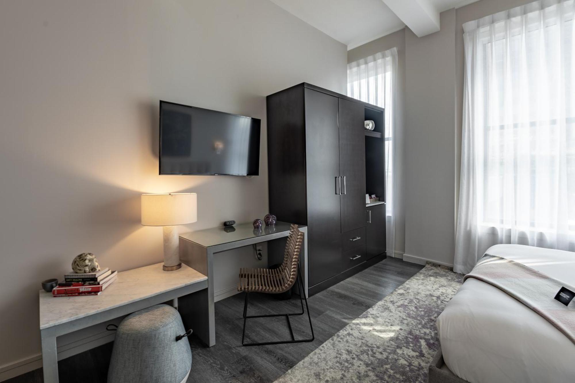 Stanton House Hotel 4*